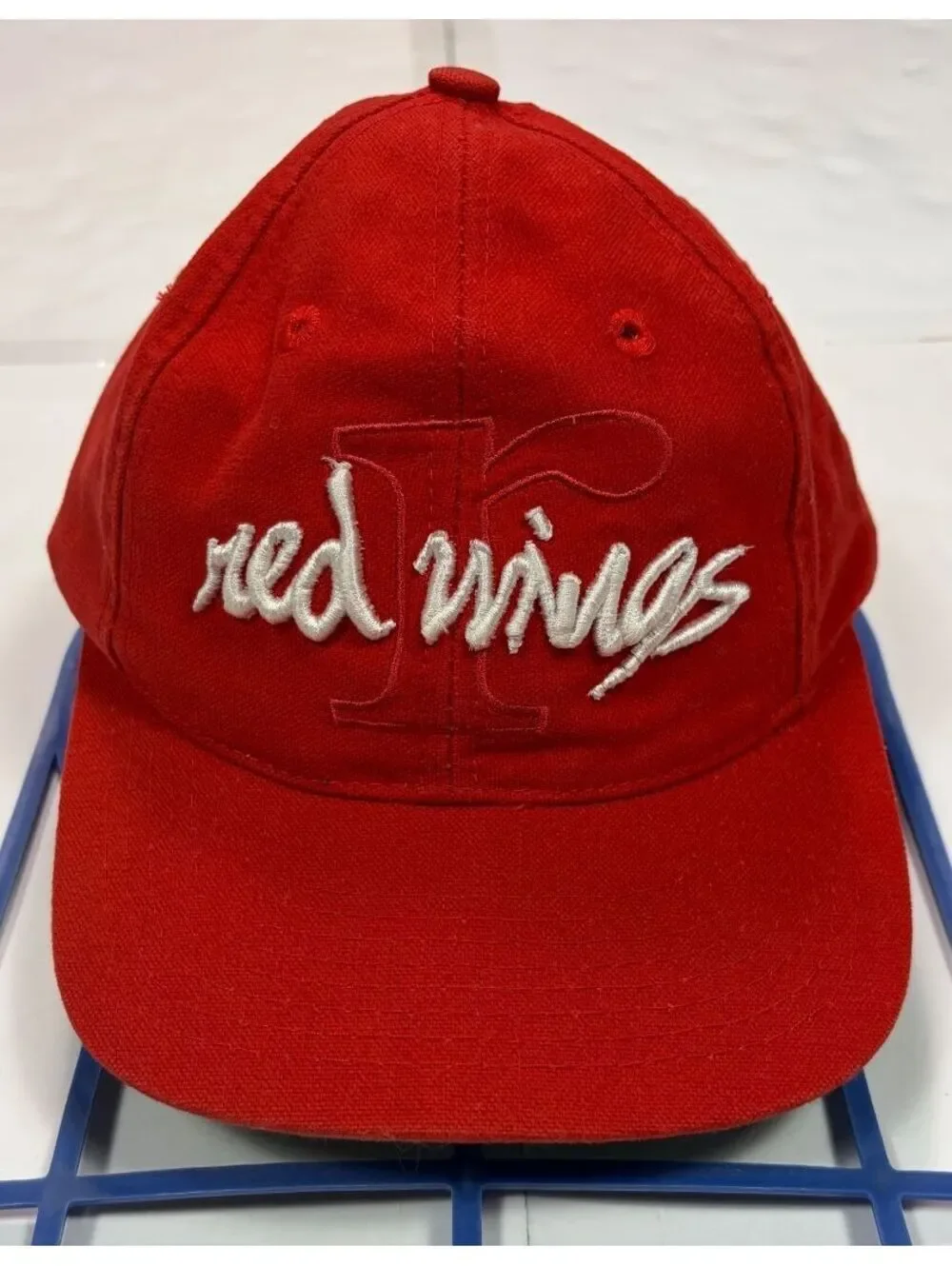 Vintage 1990s The Game Detroit Red Wings NHL Hockey Script Snapback Hat Red OSFA